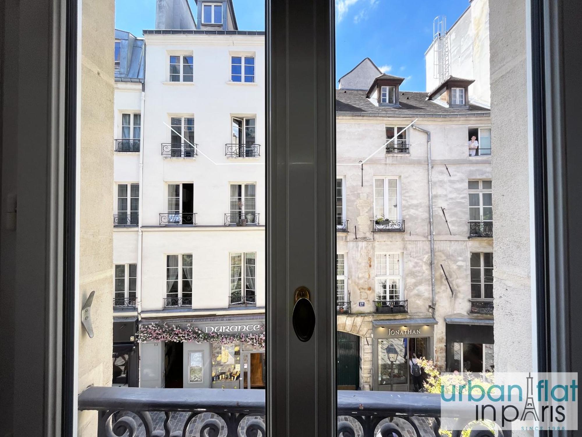 Urban Flat 180 - Charmant Appartement Au Coeur Du Marais París Exterior foto